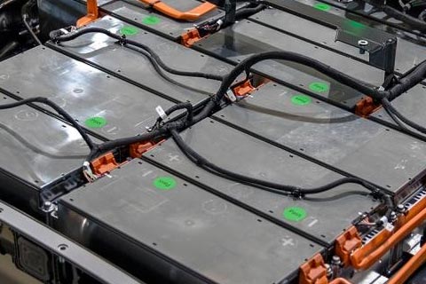 威海高价回收三元锂电池|附近回收铁锂电池